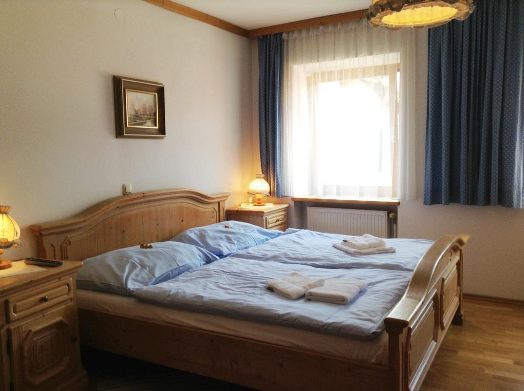 Fruehstueckspension Zur Post Reisinger Kg St Oswald Sankt Oswald bei Freistadt Chambre photo